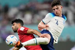 Declan Rice, un pilar en el seleccionado de Inglaterra en Qatar, está en duda para el cruce ante Francia