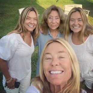 The golden triplets with their mother "chicita"