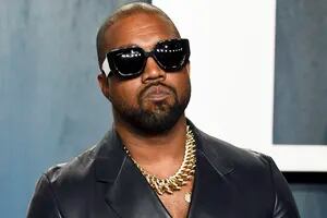 Le prohíben a Kanye West tocar en los Grammy debido a su comportamiento online