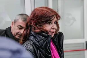 Cristina Kirchner criticó a los fondos buitre tras el fallo en EE.UU. por YPF contra la Argentina