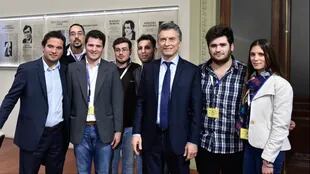 Macri con estudiantes de periodismo en la Casa Rosada