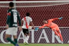 River – Palmeiras: Domínguez le apuntó a Rojas y Carrascal