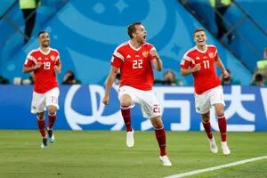 Rusia sigue de fiesta: venció a Egipto y puso un pie en los octavos de final