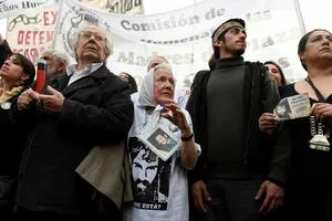 Impulsan un impuesto a los “capitales fugados” durante el gobierno de Macri y piden investigar la deuda