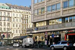 En Austria: un informe que derribó un banco y que menciona al grupo Macri