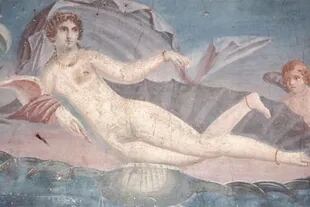Murales en Pompeya, incluido este del 62 d.C., muestran a Afrodita emergiendo de las aguas en una concha
