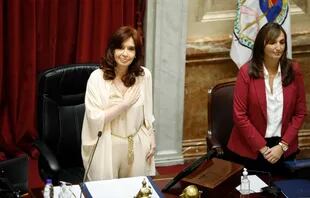 La vicepresidenta Cristina Kirchner durante la apertura de la sesión en el Senado