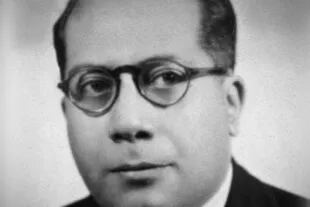 Ramón Carrillo fue el primer ministro de Salud de Juan Perón. Está en el frente del billete de $5000 que mandó a hacer el Banco Central.