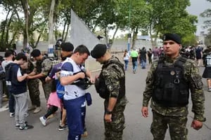 Megaoperativo en Boca y Racing: la hinchada del campeón será la última en dejar el estadio
