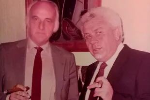 Aldo Aresi junto a Oscar Anderle, el primer manager de Sandro y coautor de muchos de los temas que inmortalizó el cantante