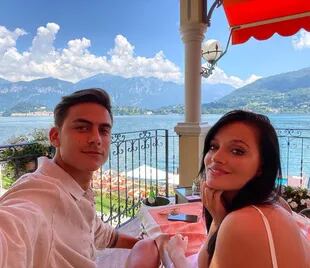 Dybala y Oriana, cuando se fueron de vacaciones en el verano europeo. Crédito: Instagram