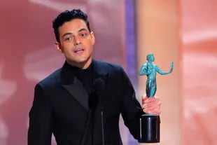 Otro favorito al Oscar ratificado: Rami Malek sigue sumando estatuillas por su composición de Freddy Mercury