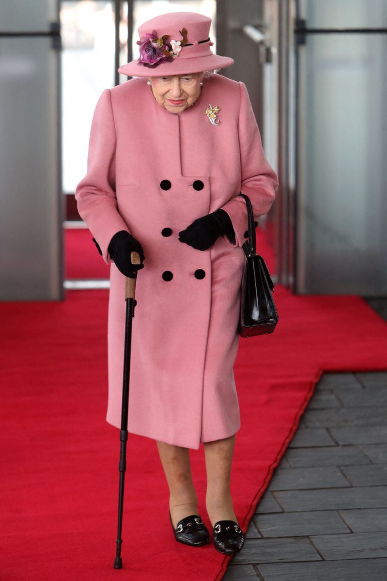 El miércoles pasado la reina Isabel II fue sometida a estudios médicos