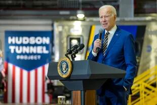 Joe Biden anunció una inversión de 300 millones de dólares para el nuevo túnel del río Hudson