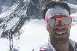Tomás Aguiló durante la escalada en Suiza