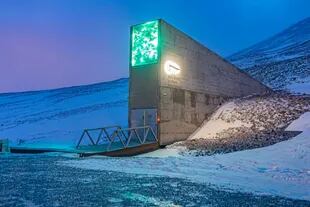 El Banco Mundial de Semillas de Svalbard es un almacén subterráneo situado en la isla de Spitsbergen, en el archipiélago noruego