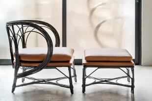 La versión urbana y contemporánea de la silla Mar del Plata refleja cabalmente la visión de Aldacour: diseñar objetos perdurables que mejoren la propia vida y la de los demás.