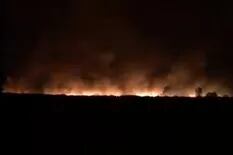 El viento Zonda dejó 15 focos de incendio en Mendoza