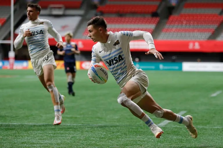 The Pumas 7s went to the quarterfinals at the Vancouver Sevens with another wonder by Marcus Moneta
