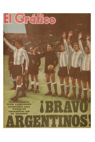 Una tapa de El Gráfico tras el Mundial Inglaterra 1966, con Solari como uno de los destacados.