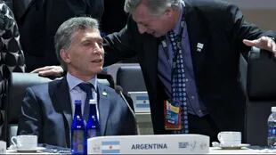 El presidente, Mauricio Macri, y el ministro de Energía Juan José Aranguren