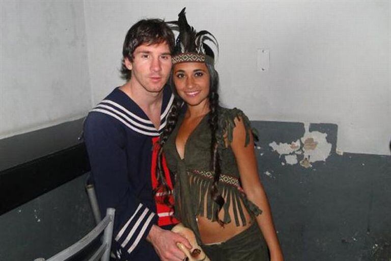 Messi y Antonela disfrazados para una fiesta de Halloween