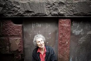 Atwood, de 77 años, recibió en 2008 el Premio Príncipe de Asturias de las Letras por su “compromiso con la defensa de la dignidad de las mujeres”