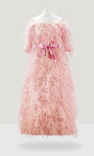 El vestido de Cristobal Balenciaga que se subastó en Sotheby‘s