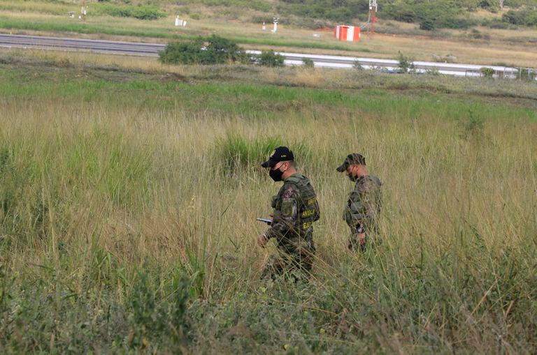 Atentado en Colombia: tres muertos por un ataque con explosivos en un aeropuerto
