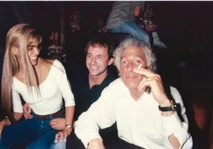 Raquel Mancini y Guillermo Coppola en la disco New York City durante los años 90