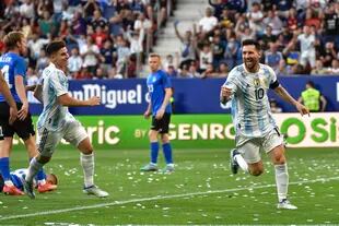 Lionel Messi, en un día histórico en el seleccionado argentino: el de los cinco goles a Estonia en el amistoso en Pamplona