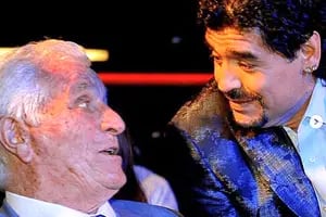 Del 10 al 1. El adiós a Carrizo de Maradona, "confeso admirador de sus hazañas"