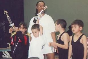 Tatiana Suárez, la única chica de la competencia de lucha libre