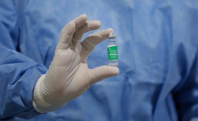 Virus corona: Presentan plan para autorizar a empresas privadas y provincias a importar vacunas