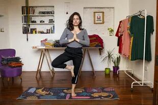 Lola Caniggia practica yoga para no colapsar