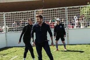 Junto con David Beckham protagonizó el lanzamiento del Día Nacional del Deporte de su país, en la Fundación Qatar

