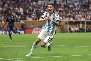 Ángel Di María celebra el segundo gol de la selección argentina frente a Francia en la final del Mundo Qatar 2022 