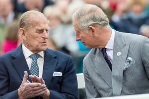 Revelan qué le dijo el príncipe Felipe al príncipe Carlos pocas horas antes de su muerte