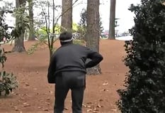 El tiro entre los árboles de Bubba Watson que causó asombro en el Masters