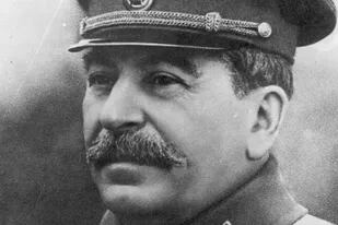 La llamada que estuvo a punto de arruinar la llegada de Stalin a la cima del poder de la URSS