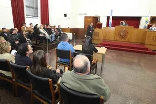 12 ciudadanos de Mendoza conforman el tribunal del juicio por jurado