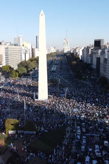 La manifestación en el Obelisco desde el drone de La Nación