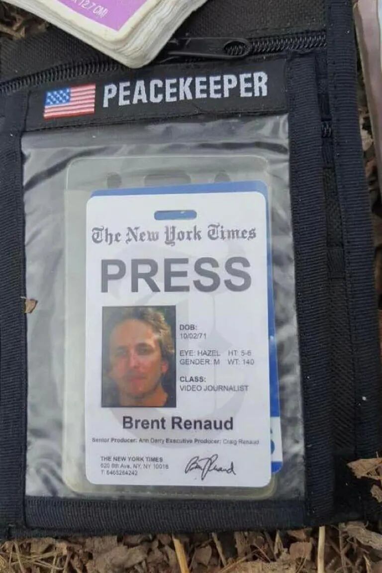Tropas rusas matan al periodista Brent Renaud cerca de Kiev, según las autoridades ucranianas