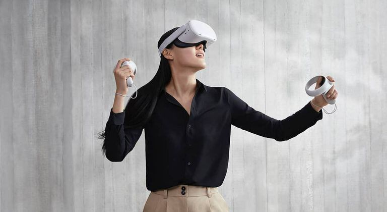 03-11-2021 Dispositivo Oculus Quest 2.  Oculus está probando en sus gafas de realidad virtual Oculus Quest una nueva función llamada Space Sense, que refuerza la seguridad del usuario cuando las utiliza y evita que este se tropiece con objetos y personas que se encuentran dentro de los límites del juego.  POLITICA INVESTIGACIÓN Y TECNOLOGÍA OCULUS