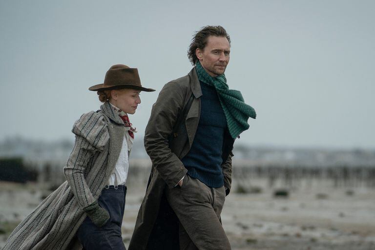 Tom Hiddleston como Will Ransome
Claire Danes como Cora Seaborne
