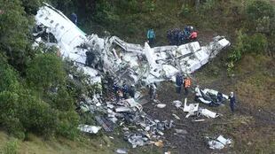 Así quedó el avión de la tragedia en el que murieron al menos 76 personas