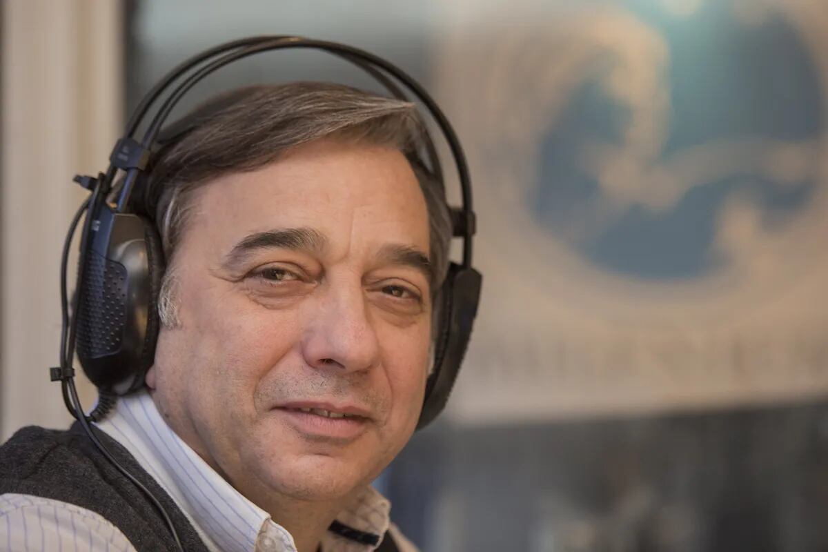 Santiago Pont Lezica: "FM Milenium es una radio que te habla con tranquilidad" - LA NACION