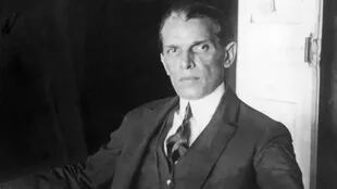 Educado en Londres, donde adoptó su aspecto y costumbres occidentales, Mohamed Ali Jinnah tenía una visión moderada e idealista del Islam