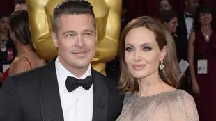 Aunque acordaron hacer privado el proceso de su divorcio, Brad Pitt y Angelina Jolie sigue su disputa por la custodia de sus hijos