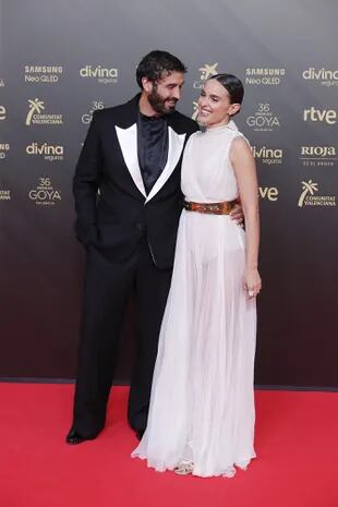 Álex García y Verónica Echegui en la alfombra roja de los Premios Goya 2022